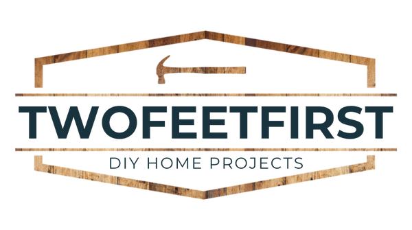 TwoFeetFirst logo