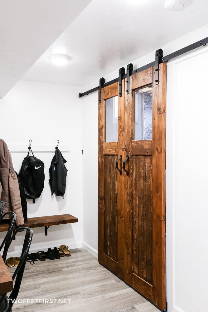 DIY Double Barn Door with Glass Windows: Plan